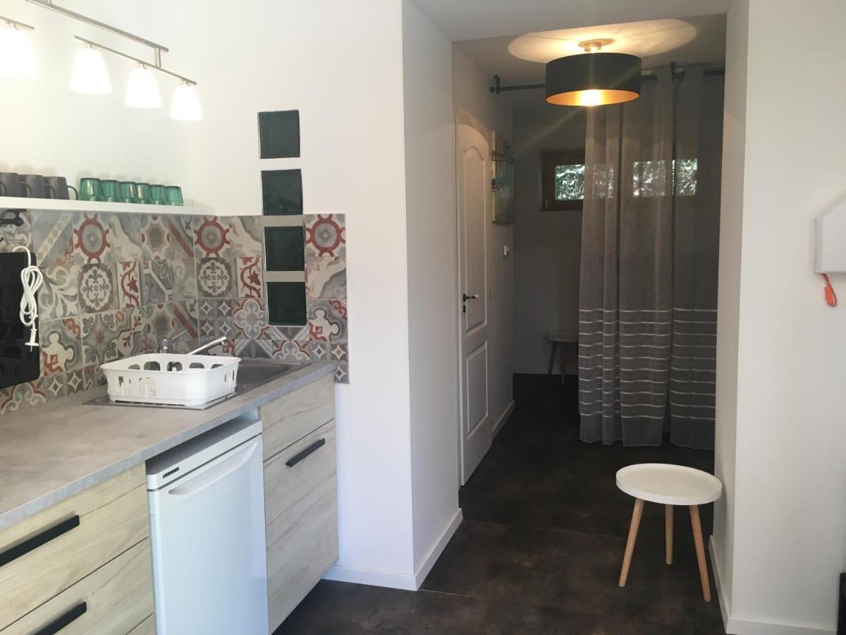 Szelrozsa Apartmanhaz Velence Exterior photo