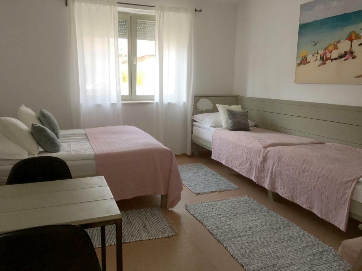 Szelrozsa Apartmanhaz Velence Exterior photo